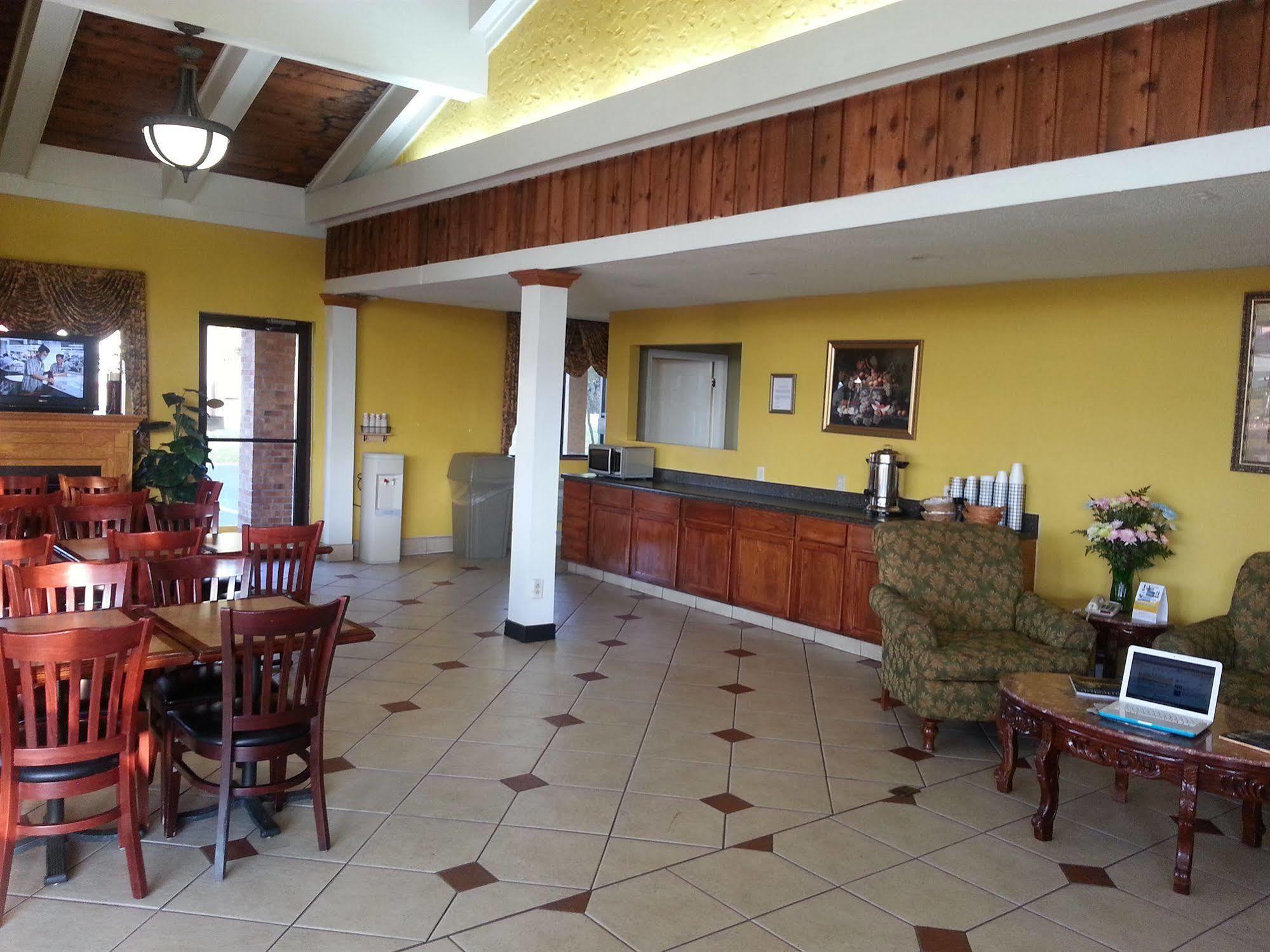 Rodeway Inn North Charleston - Ashley Phosphate Ngoại thất bức ảnh